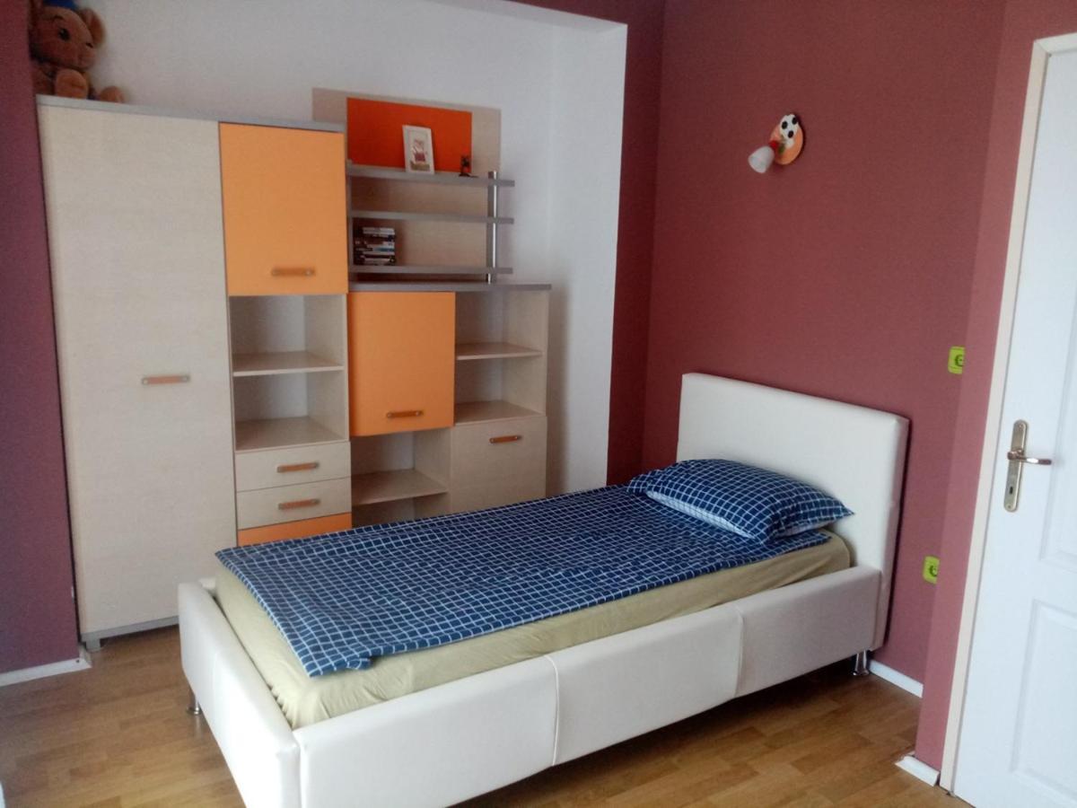 Ližnjan Apartments Puntica מראה חיצוני תמונה