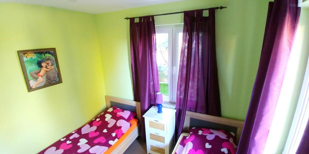 Ližnjan Apartments Puntica מראה חיצוני תמונה