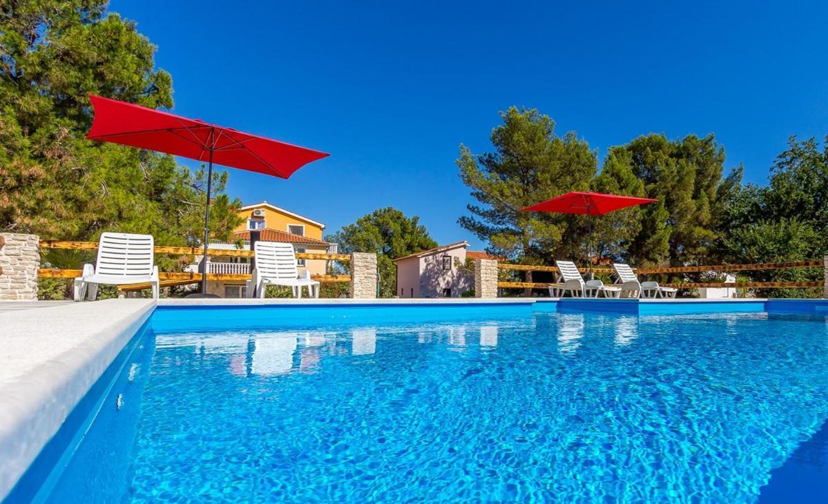 Ližnjan Apartments Puntica מראה חיצוני תמונה