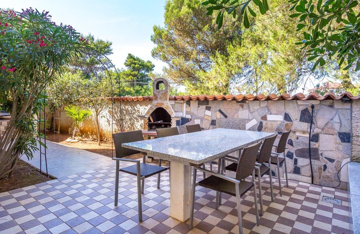 Ližnjan Apartments Puntica מראה חיצוני תמונה