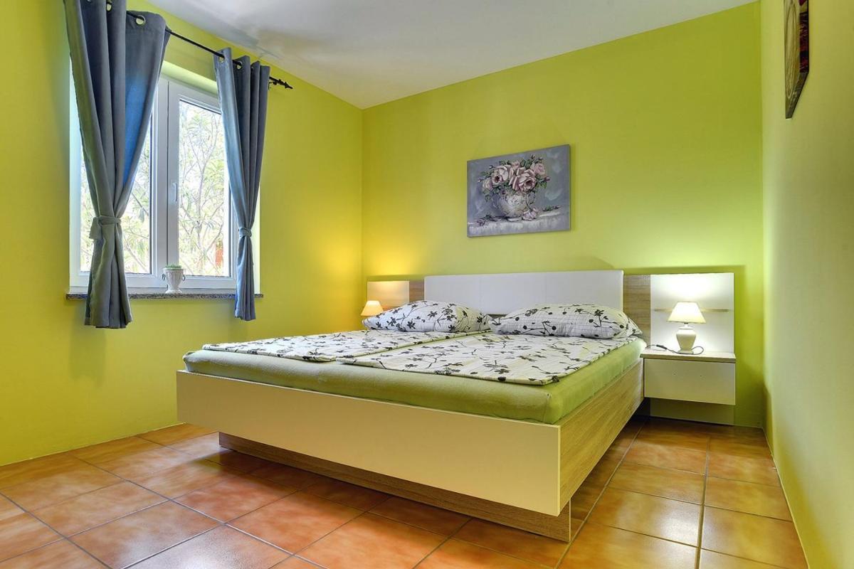 Ližnjan Apartments Puntica מראה חיצוני תמונה